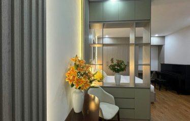 Bán Căn Hộ Chung Cư CT4 KĐT Mễ Trì Hạ Giao Thông Thuận Tiện