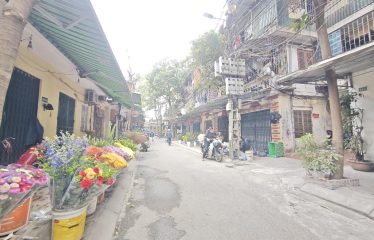 Bán Căn Hộ Tập Thể Nghĩa Tân – Nhà Nhỏ Xinh, Giá Hợp Lý