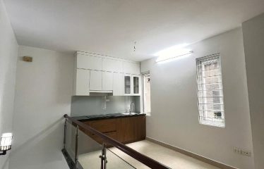 Bán Nhà 4 Tầng Mỹ Đình, Nam Từ Liêm Nhà Mặt Ngõ Riêng Rộng