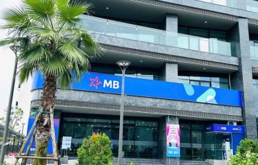 Bán Căn Hộ Chung Cư Sunshine Golden River – Đẳng Cấp