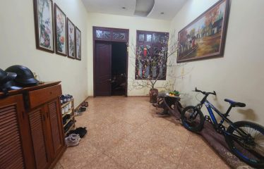 Bán Nhà Hoàng Hoa Thám, Tây Hồ – Ô Tô Vào Nhà Có Thể Thêm Tầng