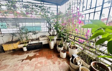 Bán Nhà Võ Chí Công, Nghĩa Đô, Cầu Giấy– 5 Tầng Mặt Tiền 5.3m