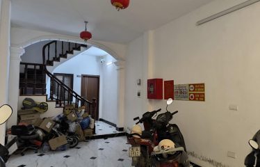 Kết nối cực nhanh đến các trục đường huyết mạch: Phạm Hùng – Lê Đức Thọ – Hồ Tùng Mậu – Nguyễn Hoàng – Hàm Nghi.