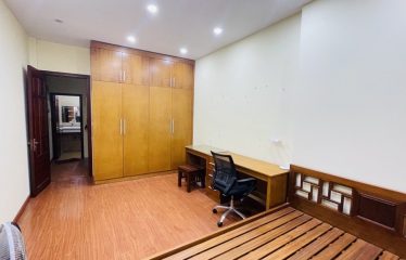 Bán Nhà Cầu Giấy – Thiết Kế Hiện Đại, Ngõ Thông Gần Ô Tô